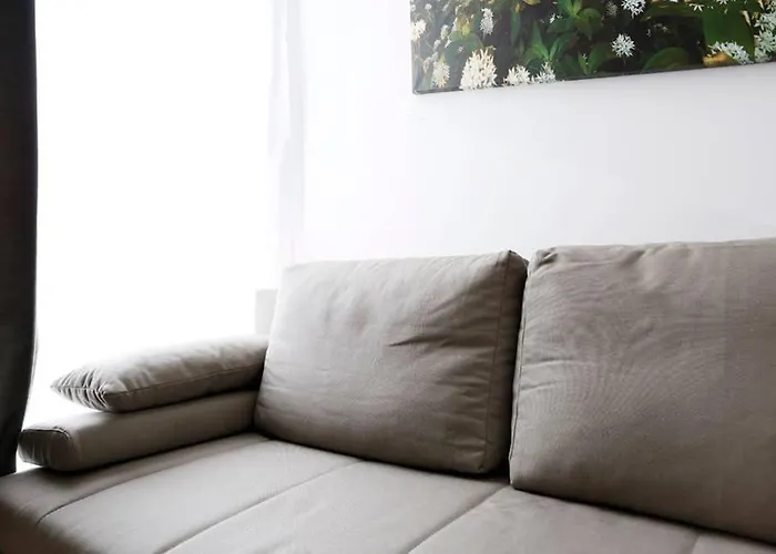 Sc 06 By Rockchair Apartments L Superhost Status L 4 Bedrooms Boxspringbeds 2 Bathrooms Balcony Elevator - Cozy Family & Business Flair Welcomes You!