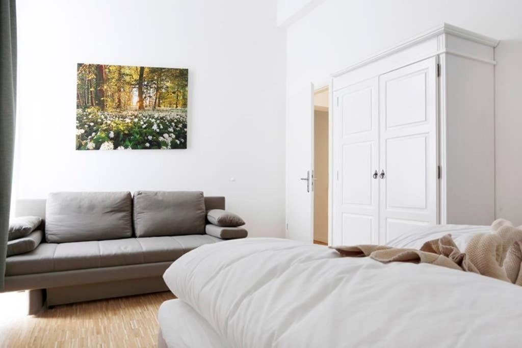 Apartament Sc 06 By Rockchair L Superhost Status L 4 Bedrooms Boxspringbeds 2 Bathrooms Balcony Elevator - Cozy Family & Business Flair Welcomes You! *
